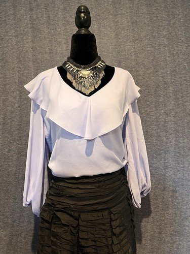 Very feminine zara blouse - feminine,