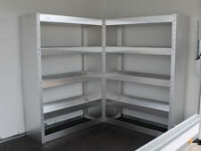 Scaffale per veicoli in