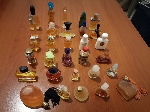 Lotto miniature di - ,