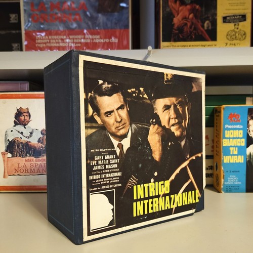 Intrigo internazionale super - internazionale, 8