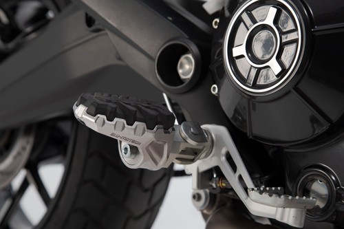 Picchetti poggiapiedi moto - , sw