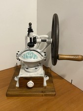 antico macinacaffe'a Volano