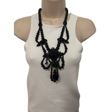 Collo donna capriccioso