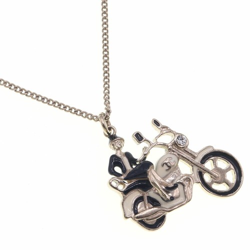 Pre owned chanel coco - chanel,