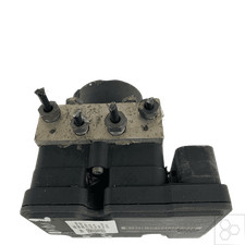 D3Y1437A0A Pompa ABS  MAZDA