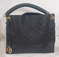 Louis Vuitton Monogram Nero Empreinte Pelle Artsy MM Hobo