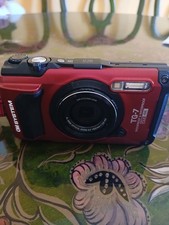 Macchina fotografica tg7 Olympus rugged