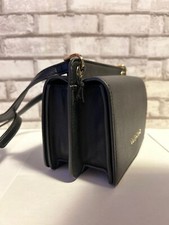 Borsa nera piccola a tracolla