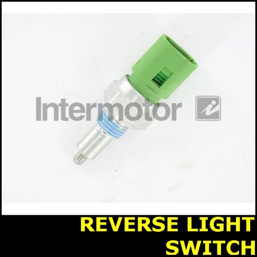Interruttore luce retromarcia