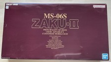 BANDAI PG 1/60 MS-06S ZAKU II Char's Custom Mobile Suit Gundam Model Kit Rosso Nuovo