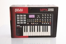 Tastiera midi AKAI MPK 25