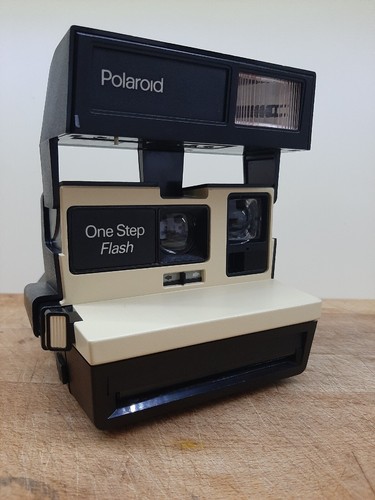 Polaroid one step flash 600 - polaroid,