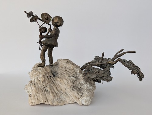 Scultura brutalista bambina - , in