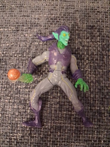 Green goblin action figure - action,