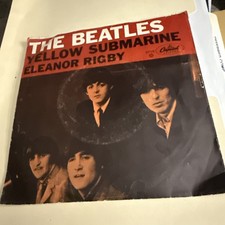 THE BEATLES YELLOW SUBMARINE/ELEANOR RIGBY ORIG EX 45 RPM W/ VG+ PICTURE SLEEVE