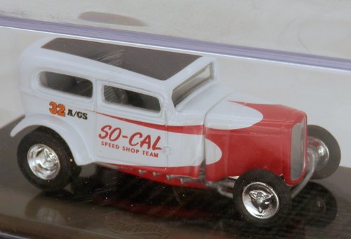 Hot wheels ford - hot,