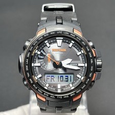 Orologio radiocomandato solare