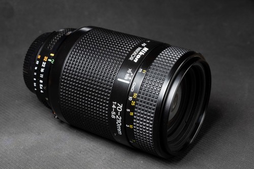 Nikon nikkor 210 6 - 70-210, af