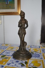 M4297 MAGNIFICA STATUA DONNA BASE PER LAMPADA OTTONE BRUNITO