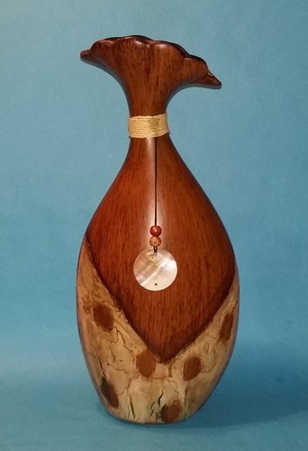 Particolare vaso etnico - particolare,