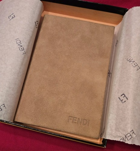 Giornale fendi scamosciato 6x4 - scamosciato,