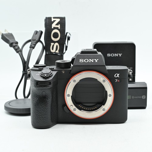 Fotocamera mirrorless sony - fotocamera,