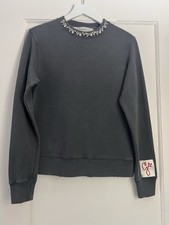 Felpa grigia oversize Golden Goose Distressed con scollo a strass.