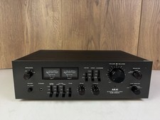 Amplificatore stereo AKAI