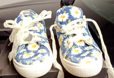 Monnalisa scarpe basse blu con margherite bianche, nr 33