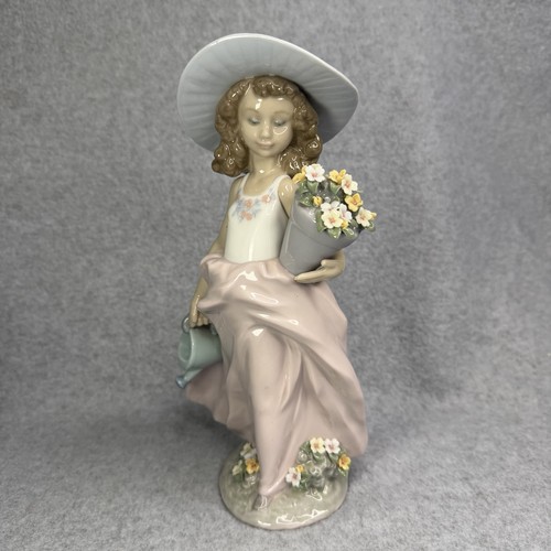 Lladro 7676 wish - "a, come