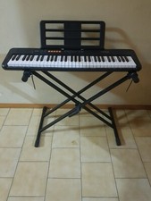 Casio CT-S100 con cavalletto 61 tasti