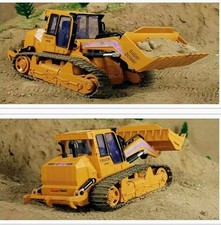 Escavatore Rc Senza Telecomando E Ruspa Rotta Per Il Resto Perfetto 