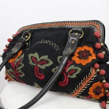 Borsa Roccobarocco nera con ricamo floreale da donna