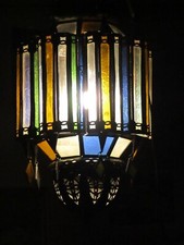 Lampada antica in metallo