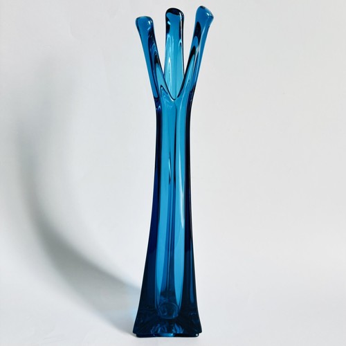 Vaso triangolo tre fogli - , vetro