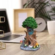 Statua della casa sull'albero