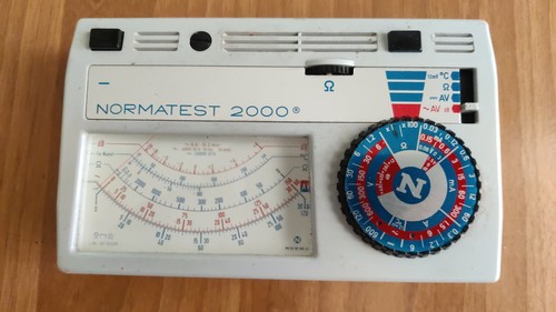 Vintage tester analogico