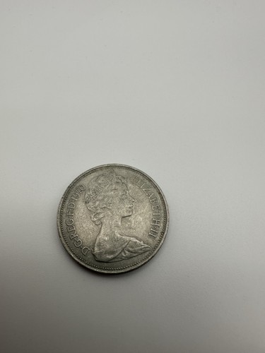 Moneta inglese new pence - moneta,