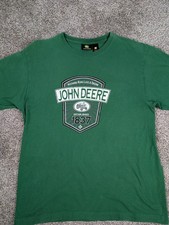 T-shirt John Deere etichettata