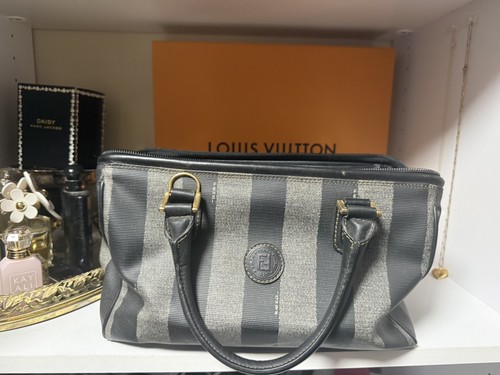 Vintage fendi hand - ,