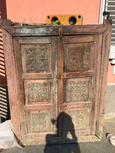 Antico armadio indiano - , in