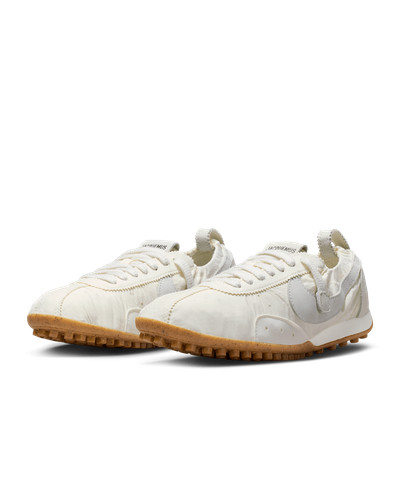 Hv8547 002 jacquemus nike - hv8547-002,