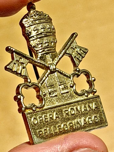 Spilla opera romana - spilla,