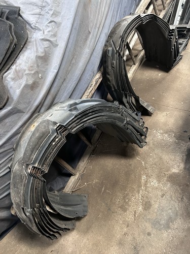 Coppia fodere arco paraspruzzi