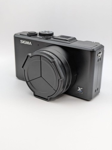Fotocamera digitale compatta
