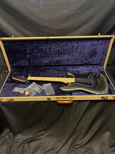1989 fender custom shop - shop, strat