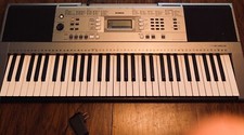 Used Silver  yamaha keyboard