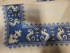 Tovaglia ricamata a mano in