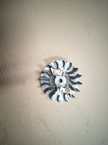 Volano magnete motosega - volano,