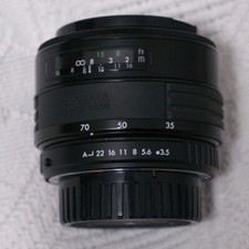 Sigma Auto Focus 35-70mm f/3.5-4.5 MC Zoom Master  Pentax AF